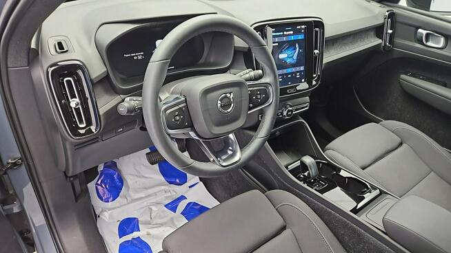 Volvo XC 40 BEV 73kWh P6 Recharge Core ! Z Polskiego Salonu ! Faktura Vat !