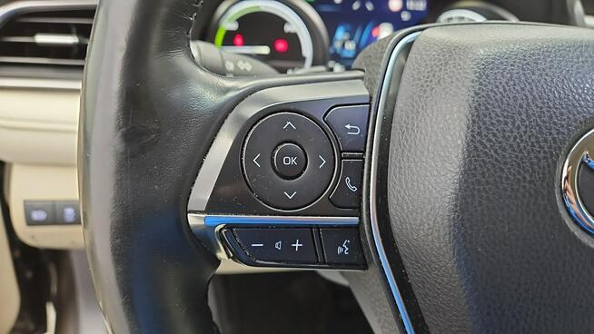 Toyota Camry Hybrid Executive CVT ! Z Polskiego Salonu ! Faktura Vat !