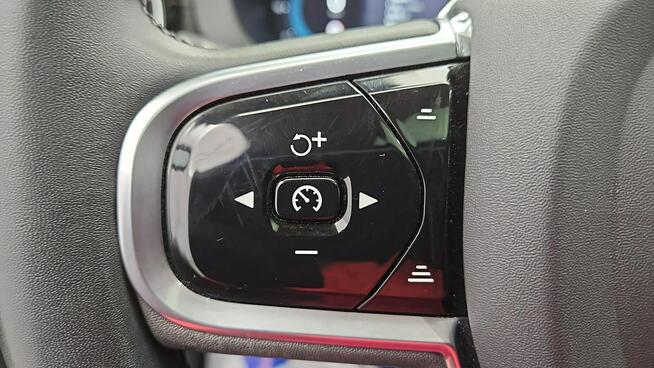 Volvo XC 60 AWD Ultimate Bright aut ! Z Polskiego Salonu ! Faktura Vat !