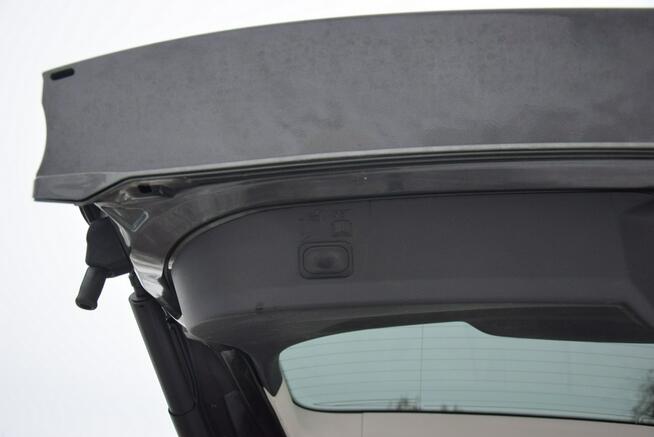 Ford Kuga 2.0D 2015r/ 4x4/ 128 TYS KM/ PDC/ 2 KPL KÓŁ/ Sprowadzony/ Opłacony