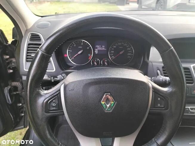 Renault Laguna Grandtour 2011