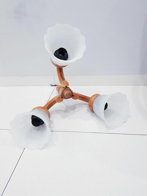 Stary drewniany żyrandol J.Zaranek z defektem