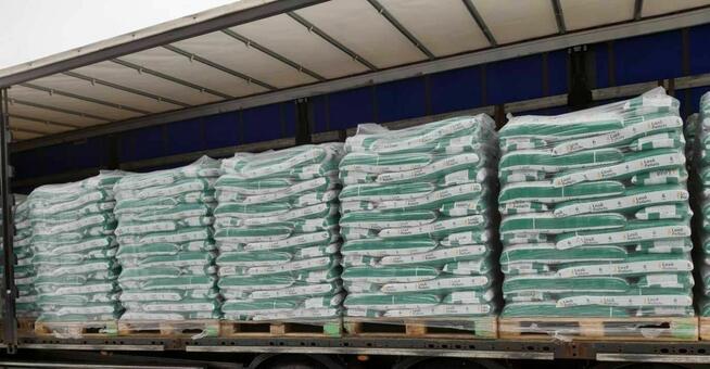 Pellet drzewny Plus A1 6 worki 15 kg paleta 1560zł