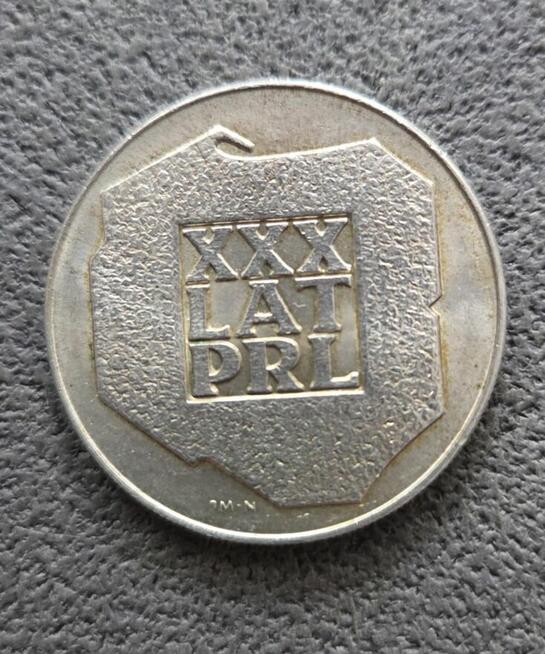 Komuny piękny srebrny pieniążek o nominale 200 zł