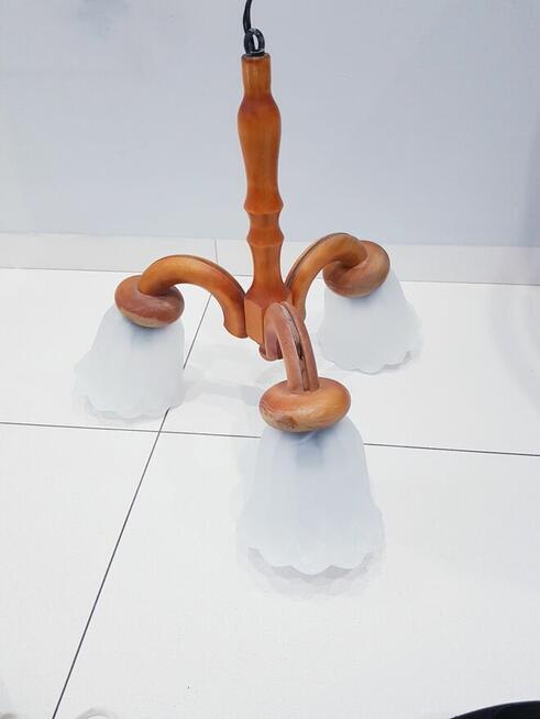 Stary drewniany żyrandol J.Zaranek z defektem