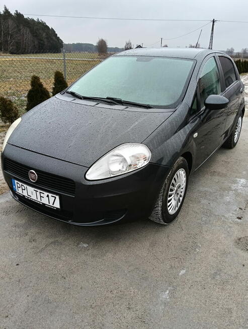 Sprzedam ekonomiczne auto