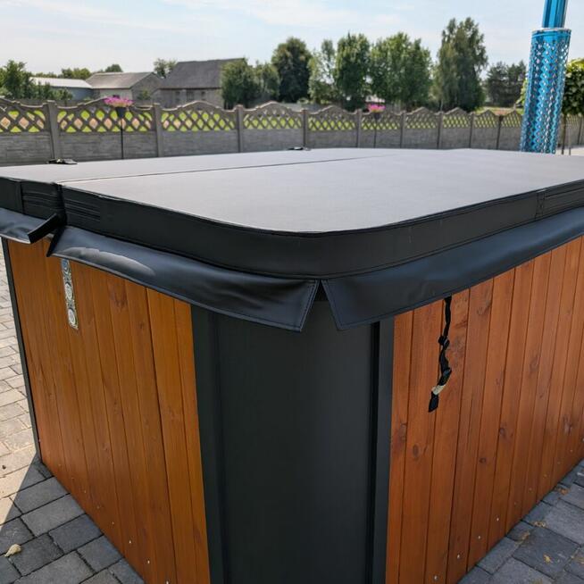 CAŁOROCZNE JACUZZI OGRODOWE SPA – HYDROMASAŻ I AEROMASAŻ