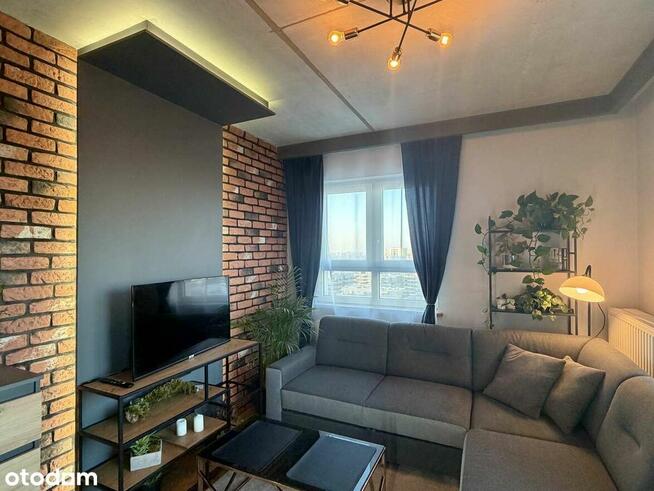 Nowoczesny 2-pokojowy apartament 14 piętro z widokiem na Wwa