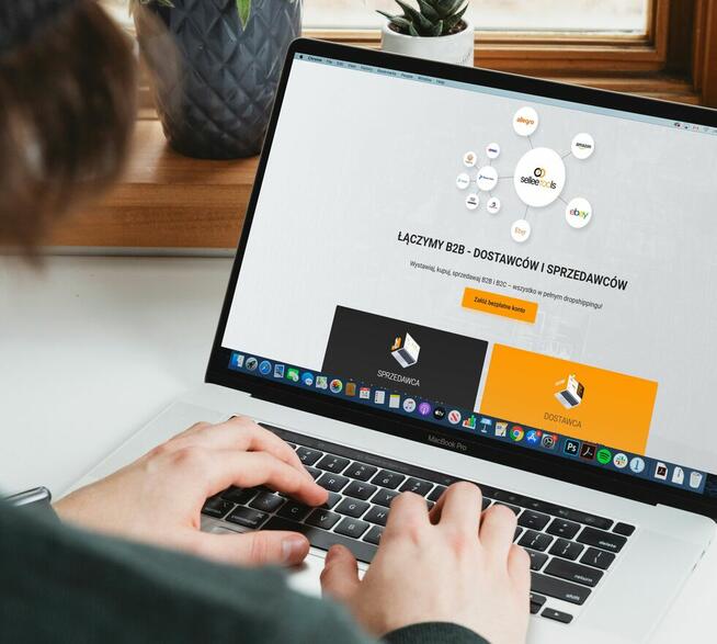 Sprzedaż B2B w dropshippingu dla dostawców