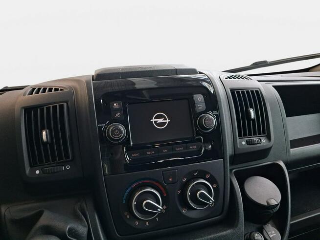 Opel Movano Wywrotka 2.2CDTI 140KM M6 2023 r., hak, 3-osobowy, klimatyzacja