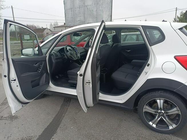 Śliczny Hyundai ix20 Fajna wersja