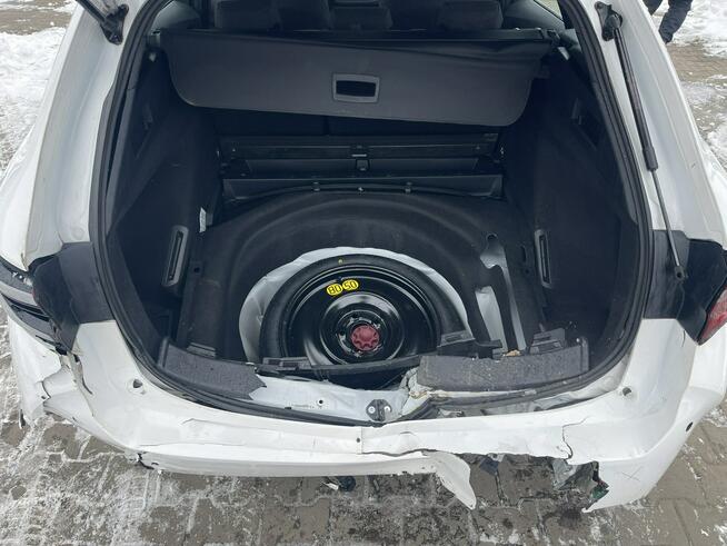 Toyota Corolla Hybryda Automat Podgrzewanie Kamera Virtual cockpit 140KM