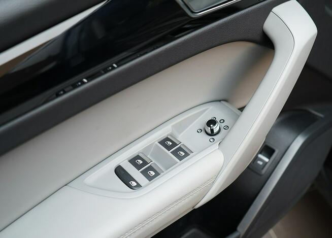 Audi Q5 40TDI Quattro Stonic VirtualPlus MatrixLed Kmera Tempomat CzerńPlus