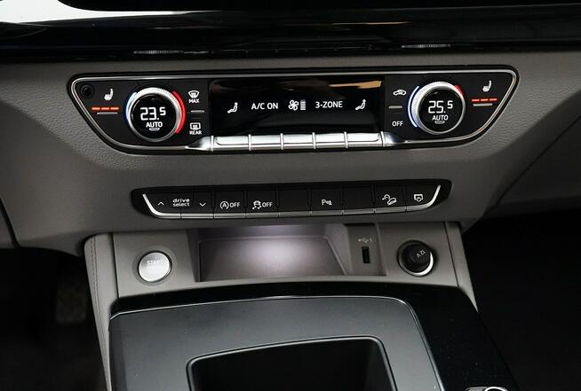 Audi Q5 40TDI Quattro Stonic VirtualPlus MatrixLed Kmera Tempomat CzerńPlus