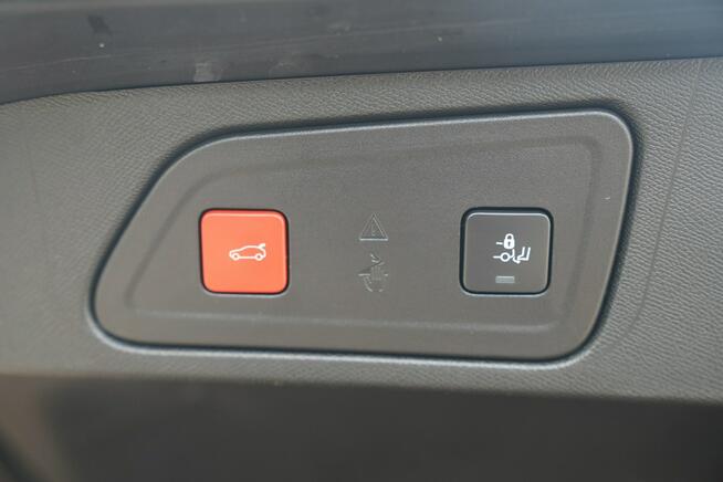 Citroen C5 Aircross SHINE skóra FUL LED grzane fotele BLIS parktronik acc kamera nawi MAX