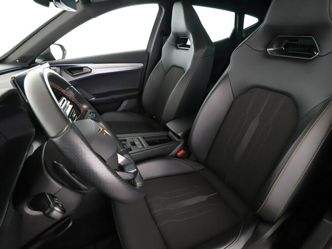 Cupra Formentor 4x4 automat VZ full LED panorama ACC virtual cocptit navi