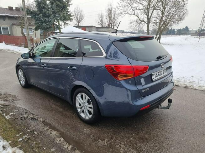 Kia Cee'd 1.6 CRDI Xenon Led Skóra Klimatronik Keyless Kamera Grzane fotele PDC