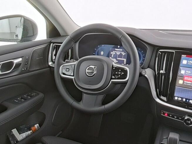 Volvo V60 B4(B) Plus Dark *Gwarancja*FV23%*