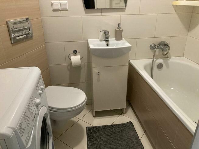 Wynajmę ładne dwupokojowe mieszkanie 40m2, dobra lokalizacja