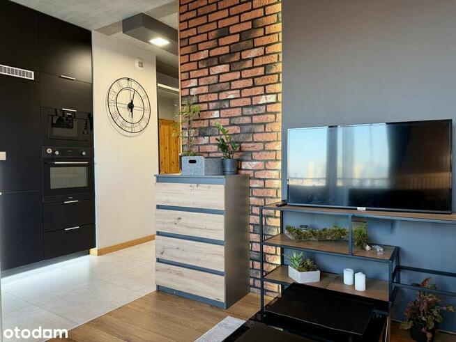 Nowoczesny 2-pokojowy apartament 14 piętro z widokiem na Wwa