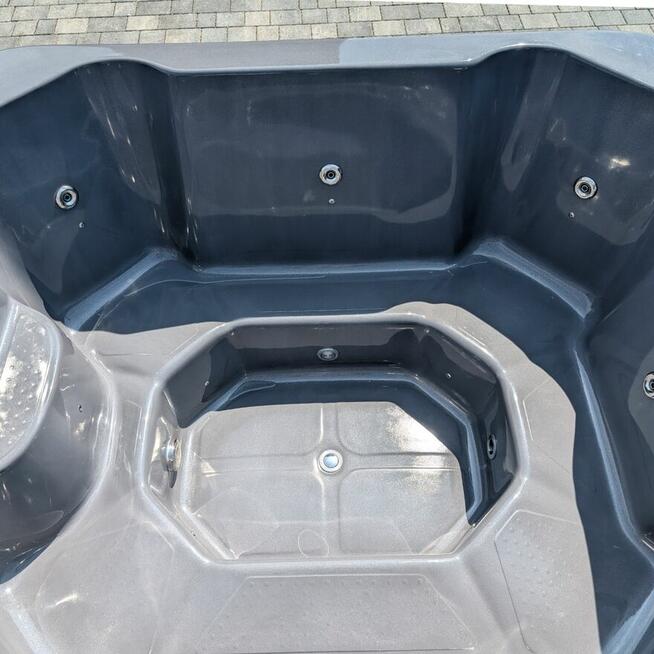 CAŁOROCZNE JACUZZI OGRODOWE SPA – HYDROMASAŻ I AEROMASAŻ