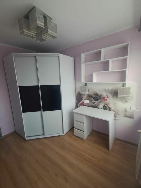 Mieszkanie o powierzchni 38m2, balkon, II piętro, Os.Asnyka