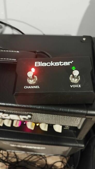 Head BLACKSTAR HT-20RH MKII 20W + kolumna HT-212VOC MKII