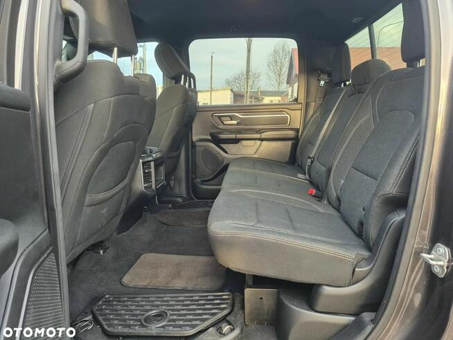 Dodge ram V 5,7 hemi CrewCab Bighorn 2019 faktura vat