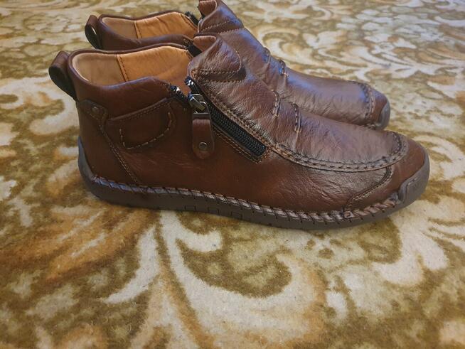 Sprzedam półbuty męskie.