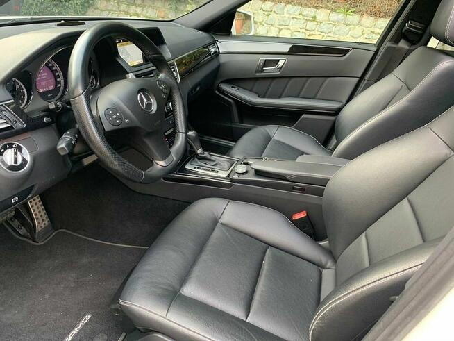 2011 Mercedes-Benz E 220 Avantgarde AMG Package