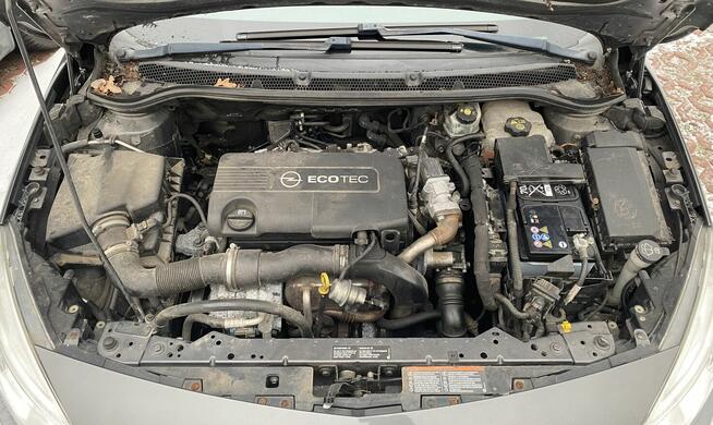 Opel Astra J Cosmo Bezwypadkowa Serwis w ASO FLEXFIX ROWER