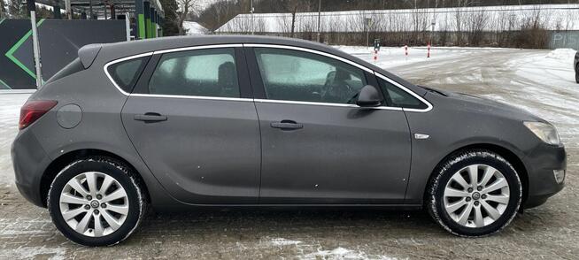 Opel Astra J Cosmo Bezwypadkowa Serwis w ASO FLEXFIX ROWER