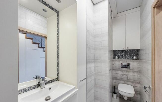 Sprzedam mieszkanie dwupoziomowe Osada Gencz Komorowice