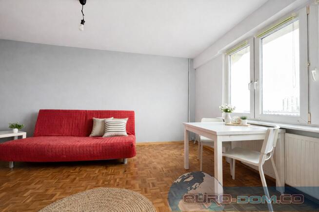 PRZESTRONNE 2-POKOJOWE MIESZKANIE NA RATAJACH