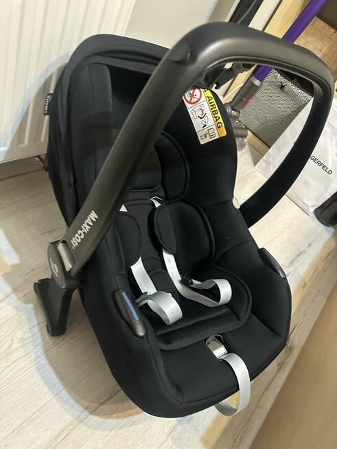 gondola + spacerówka + fotelik + baza ISOFIX + adaptery
