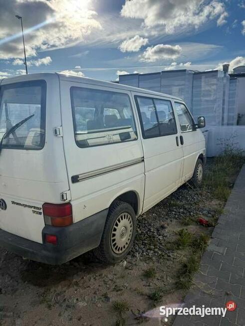 Syndyk sprzeda pojazd - Volkswagen, model Transporter T4 TDI
