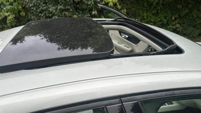 VOLVO S60 BENZYNA 2,0 T6 310KM AWD MOMENTUM PRO