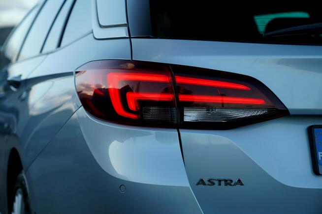 Opel Astra ELITE skóra NAWI wentylacja szyberdach el.klapa PARKTONIK masaze FUL