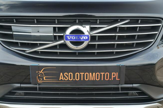 Volvo XC 60 SUMMUM nawi panorama HARMAN bixenon-led SKÓRA el.klapa EL.FOTELE