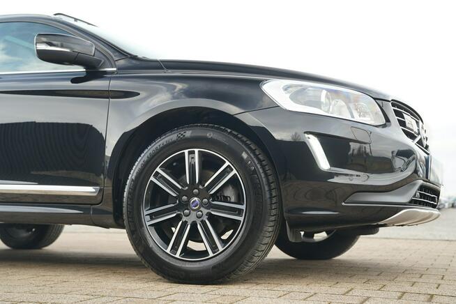 Volvo XC 60 SUMMUM nawi panorama HARMAN bixenon-led SKÓRA el.klapa EL.FOTELE