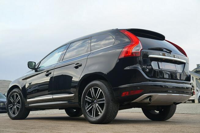 Volvo XC 60 SUMMUM nawi panorama HARMAN bixenon-led SKÓRA el.klapa EL.FOTELE