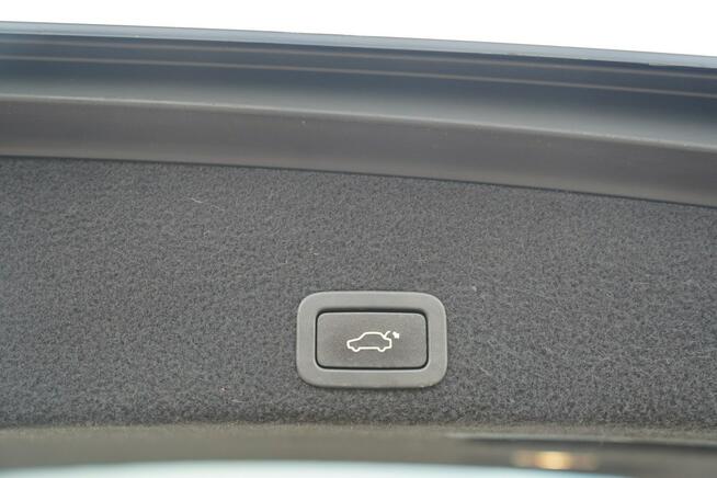 Volvo XC 60 SUMMUM nawi panorama HARMAN bixenon-led SKÓRA el.klapa EL.FOTELE