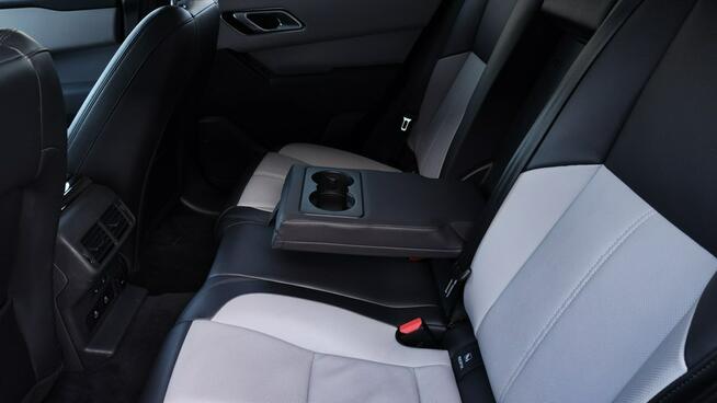 Land Rover Range Rover VELAR 2,0 ON 205 KM Wyposażenie S Automat Salon PL Bezwypadkowy