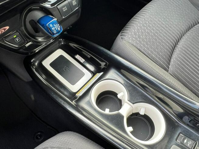 Toyota Prius 1.8 Hybryda Kamera cofania KeyLess Zarejestrowany