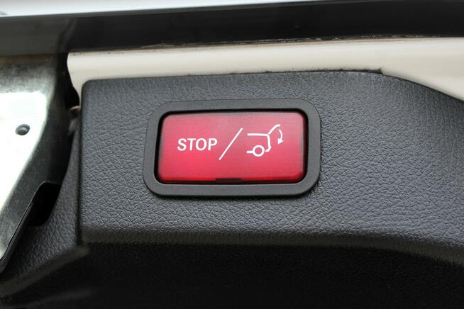 Mercedes V 250 Exclusive AMG Pak. Night 4Matic AirMatic Panorama Lodówka Kamera 360°