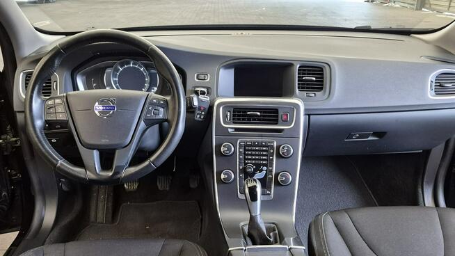 Volvo V60 2.0 D2 120KM Navi Led Climatronic Pdc Serwis