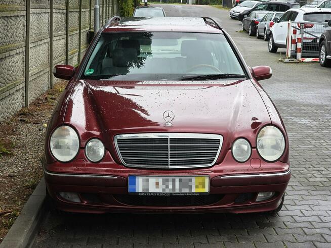 Mercedes E 260 2.6 V6 170KM Kombi. Bose. Xenon. Climatronic. Grzane Fotele. UNIKAT