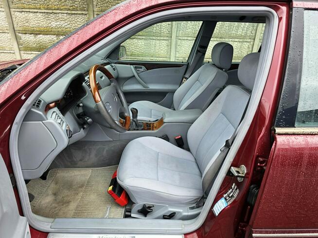 Mercedes E 260 2.6 V6 170KM Kombi. Bose. Xenon. Climatronic. Grzane Fotele. UNIKAT