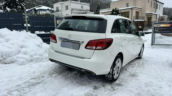 Mercedes B 250 4Matic Aut. Skóra Kamera El.fotele + pamięć Ledy Navi PL Czarny sufit