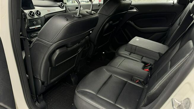 Mercedes B 250 4Matic Aut. Skóra Kamera El.fotele + pamięć Ledy Navi PL Czarny sufit